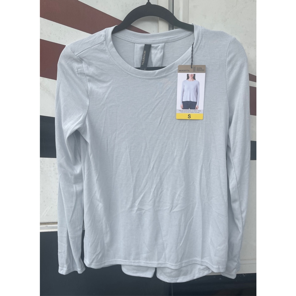 Women's MONDETTA Light Blue Long Sleeve Tee S NwT